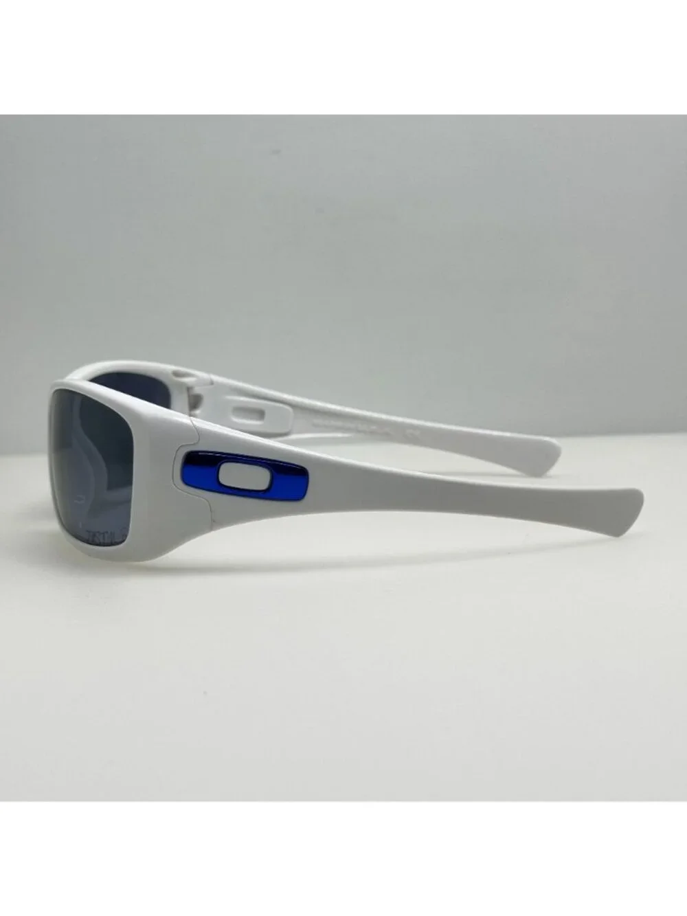 Oakley Sunglasses Hijinx White W/ Blue Icons Justin B USA